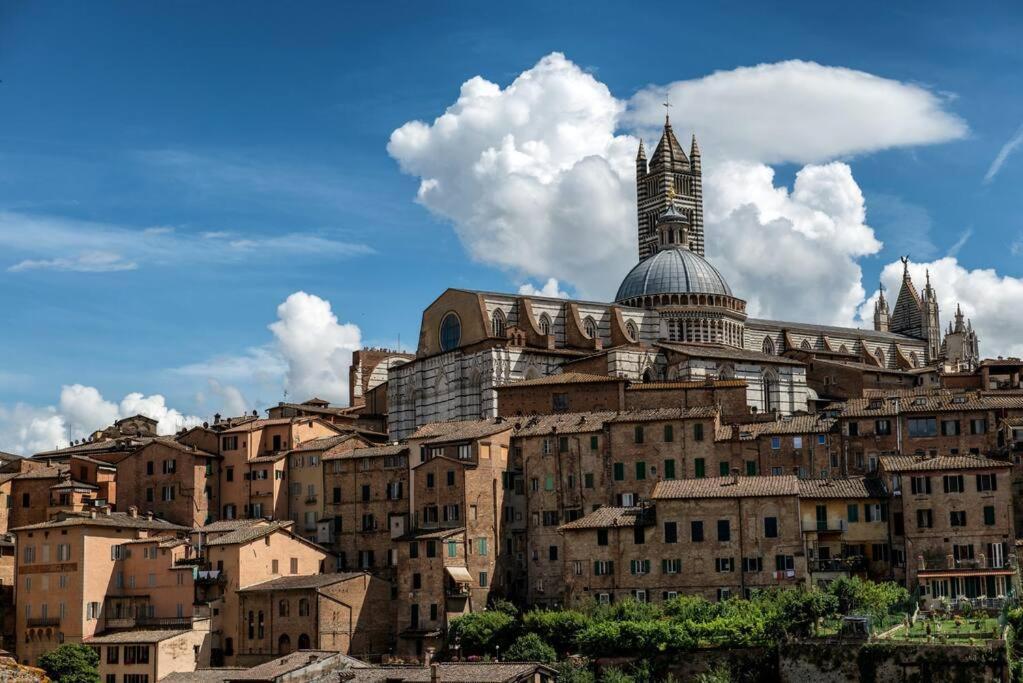 Casa Onda - Nel Cuore Della Contrada Siena Eksteriør billede